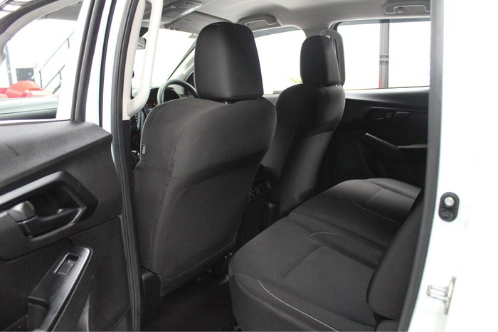 2023 Isuzu D-MAX SX MY23 4X4 Dual Range Mineral White