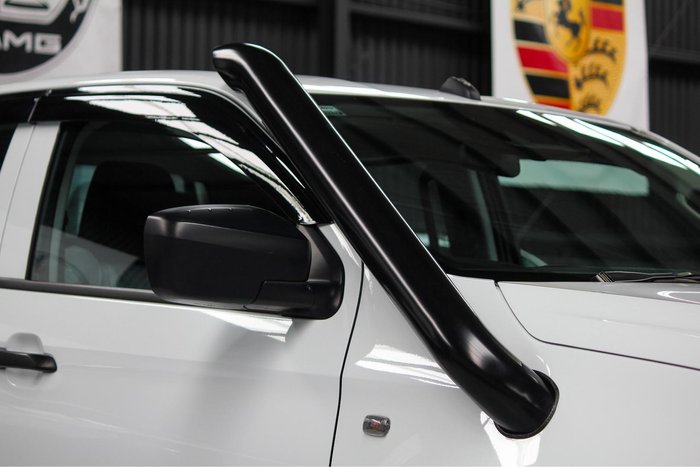 2023 Isuzu D-MAX SX MY23 4X4 Dual Range Mineral White