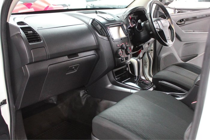 2017 Isuzu D-MAX SX High Ride MY17 4x2 Splash White