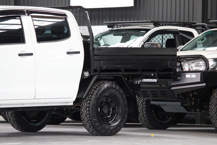 2017 Isuzu D-MAX SX High Ride MY17 4x2 Splash White