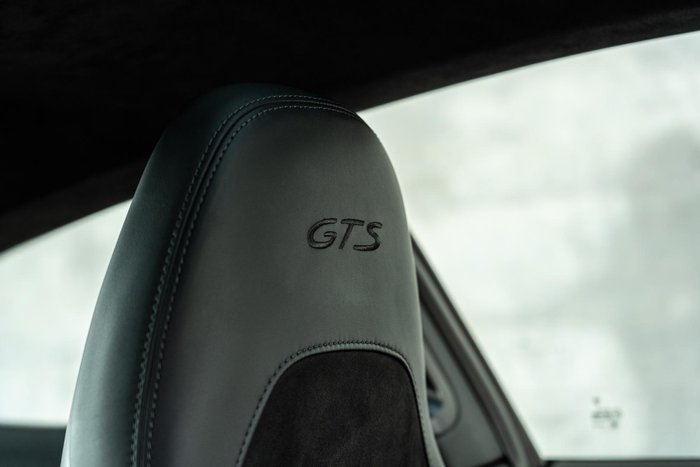 2017 Porsche 911 Carrera GTS