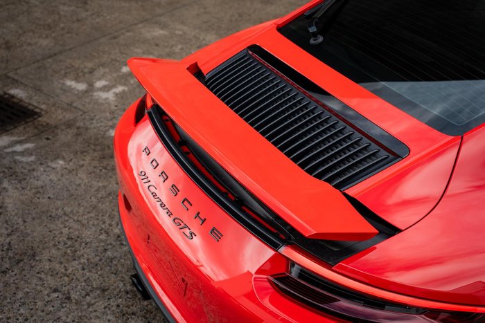 2017 Porsche 911 Carrera GTS