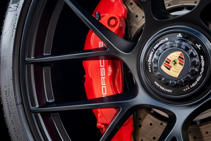 2017 Porsche 911 Carrera GTS