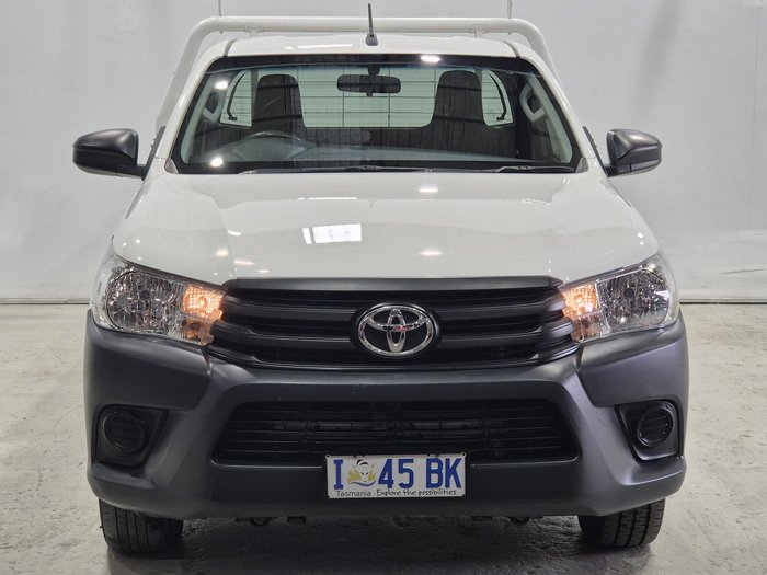 2019 Toyota Hilux Workmate TGN121R 4x2 Glacier White