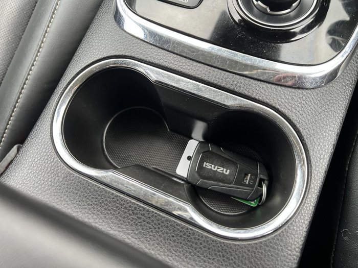 2021 Isuzu MU-X LS-T MY21 4X4 Dual Range Mineral White