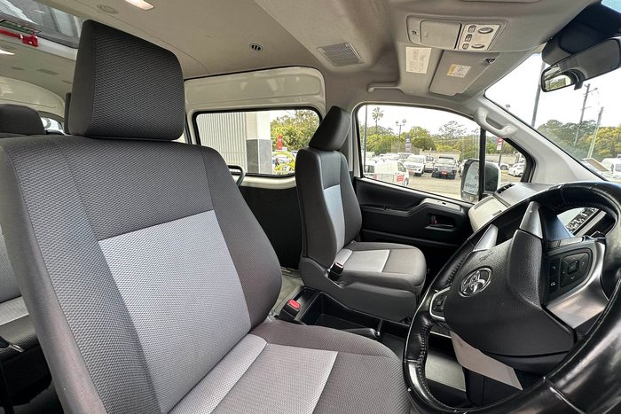 2019 Toyota Hiace Commuter