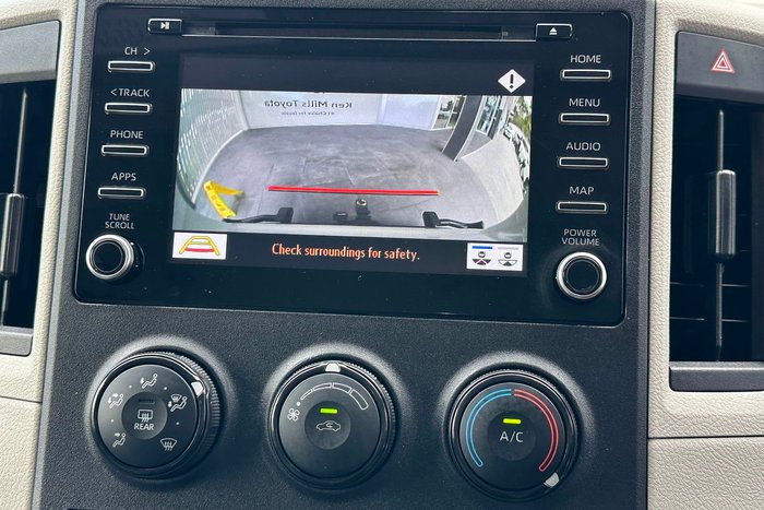 2019 Toyota Hiace Commuter