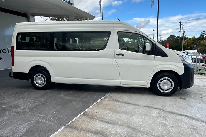 2019 Toyota Hiace Commuter