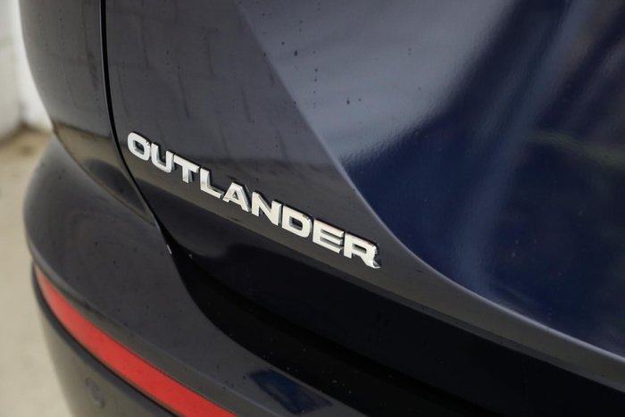 2022 Mitsubishi Outlander ES ZM MY22.5 AWD Cosmic Blue