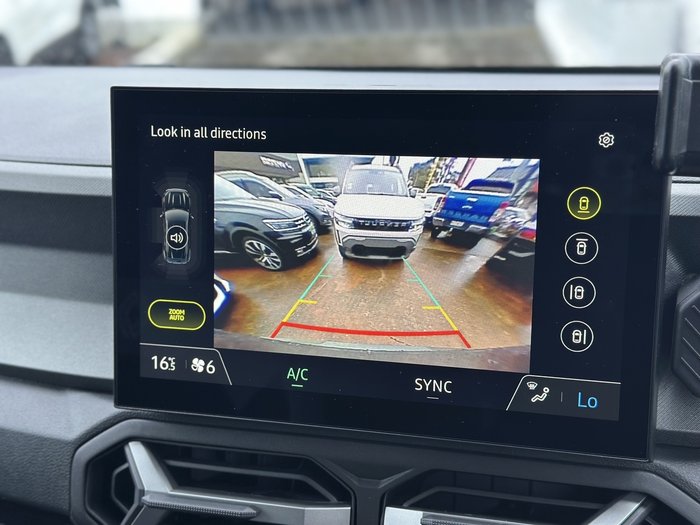 2025 Renault Duster Techno