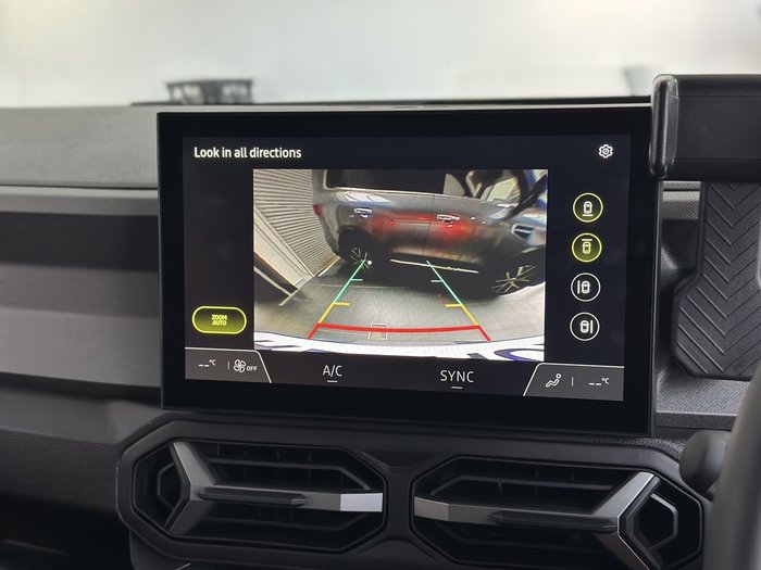 2025 Renault Duster Evolution