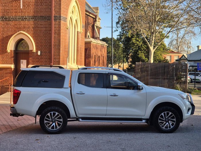 2019 Nissan Navara ST-X