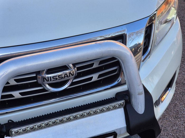 2019 Nissan Navara ST-X