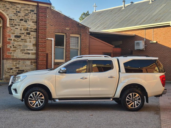 2019 Nissan Navara ST-X