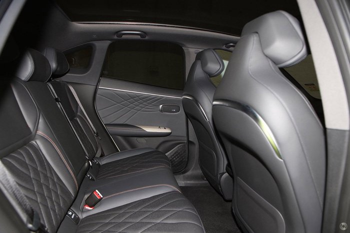 2024 Deepal S07 MY24 Eclipse Black