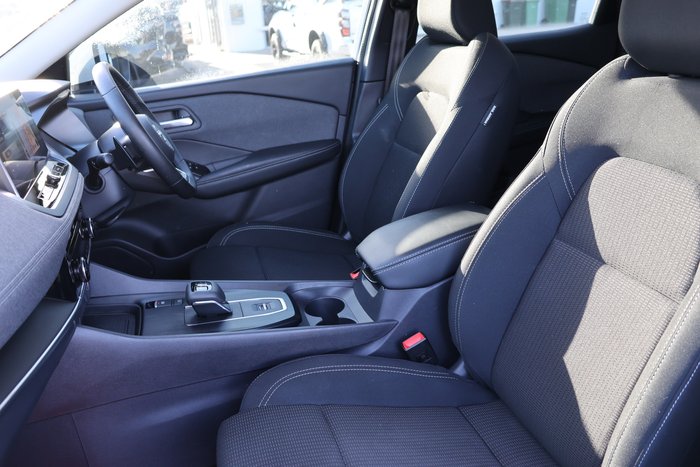2024 Nissan QASHQAI ST-L