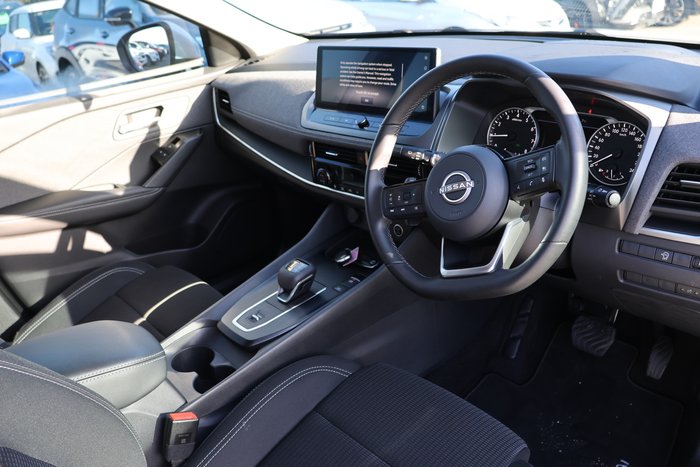 2024 Nissan QASHQAI ST-L