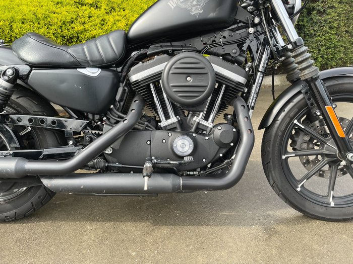 2016 HARLEY-DAVIDSON XL883 IRON 883 Black