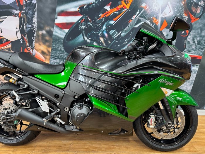 2018 Kawasaki NINJA ZX-14R (BREMBO OHLINS) BLAZED GREEN/METALLIC GRAY