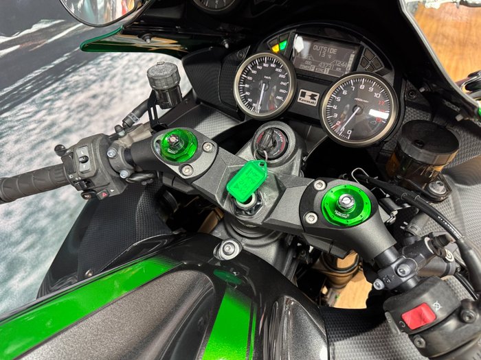 2018 Kawasaki NINJA ZX-14R (BREMBO OHLINS) BLAZED GREEN/METALLIC GRAY