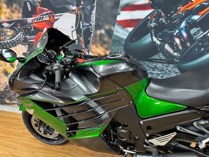 2018 Kawasaki NINJA ZX-14R (BREMBO OHLINS) BLAZED GREEN/METALLIC GRAY