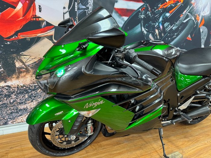 2018 Kawasaki NINJA ZX-14R (BREMBO OHLINS) BLAZED GREEN/METALLIC GRAY
