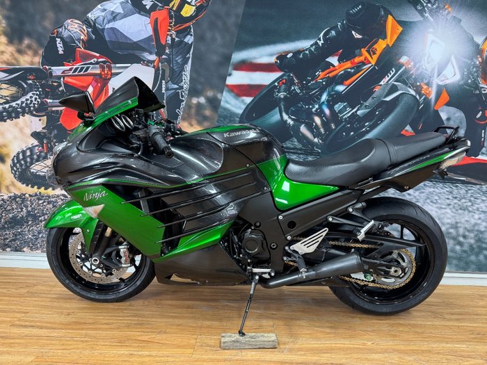 2018 Kawasaki NINJA ZX-14R (BREMBO OHLINS) BLAZED GREEN/METALLIC GRAY