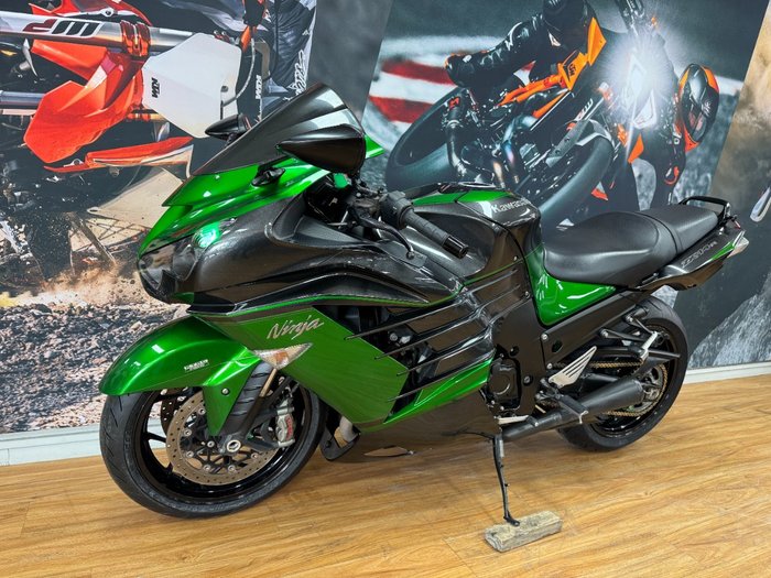 2018 Kawasaki NINJA ZX-14R (BREMBO OHLINS) BLAZED GREEN/METALLIC GRAY