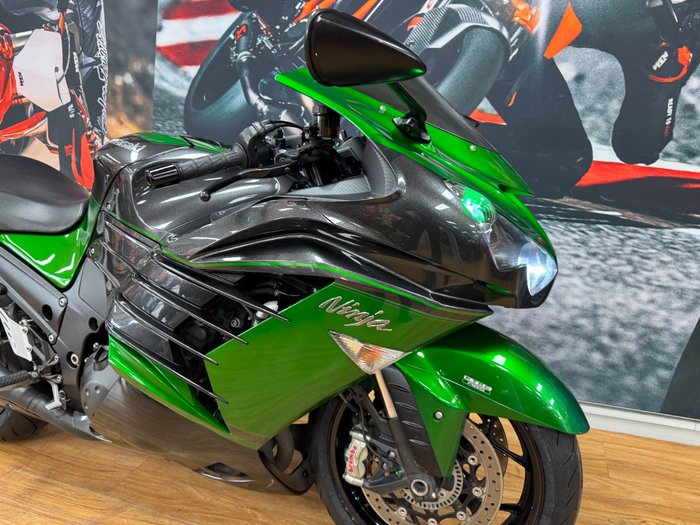 2018 Kawasaki NINJA ZX-14R (BREMBO OHLINS) BLAZED GREEN/METALLIC GRAY