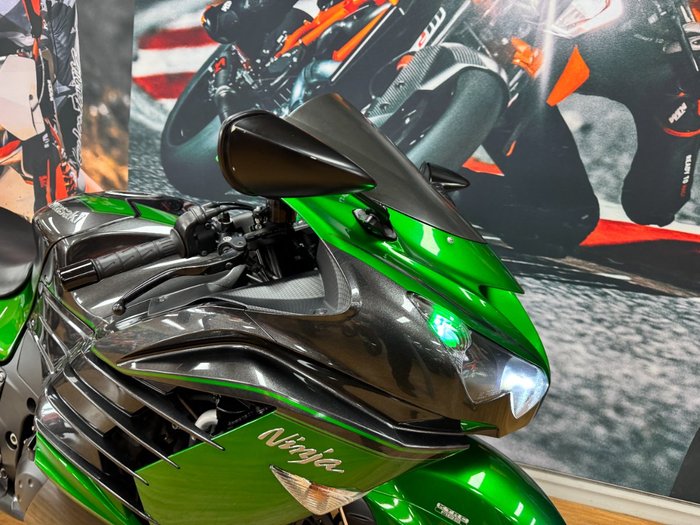 2018 Kawasaki NINJA ZX-14R (BREMBO OHLINS) BLAZED GREEN/METALLIC GRAY
