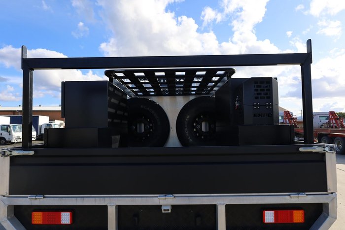 2023 Fuso Canter 4X4 Fuso Canter 4x4 Crew Cab with Alloy Tray Silver
