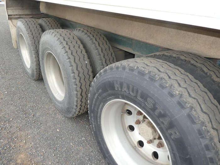 2000 HERCULES Tipper