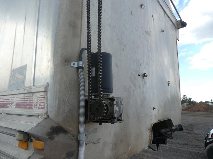 2000 HERCULES Tipper