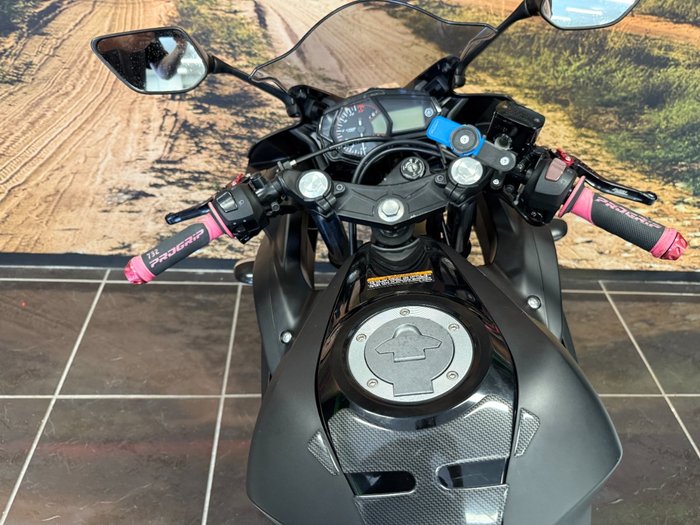 2017 Yamaha YZF-R3A BLUE