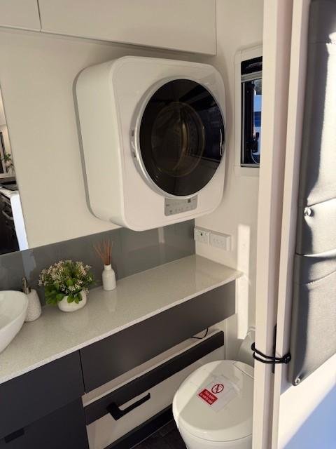 2024 New Age Caravans Manta Ray Mr18er Exp My24