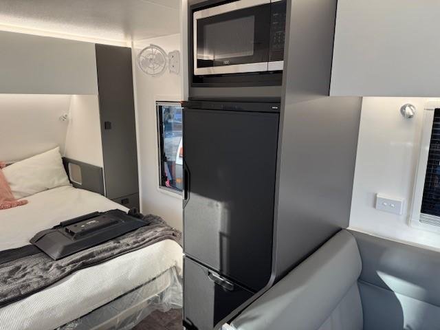 2024 New Age Caravans Manta Ray Mr18er Exp My24
