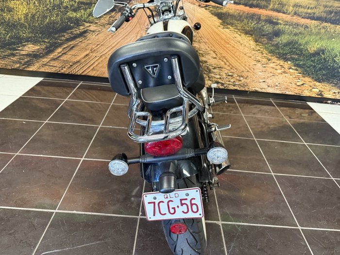 2018 Triumph SPEEDMASTER BLACK