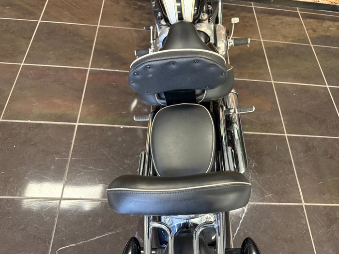 2018 Triumph SPEEDMASTER BLACK