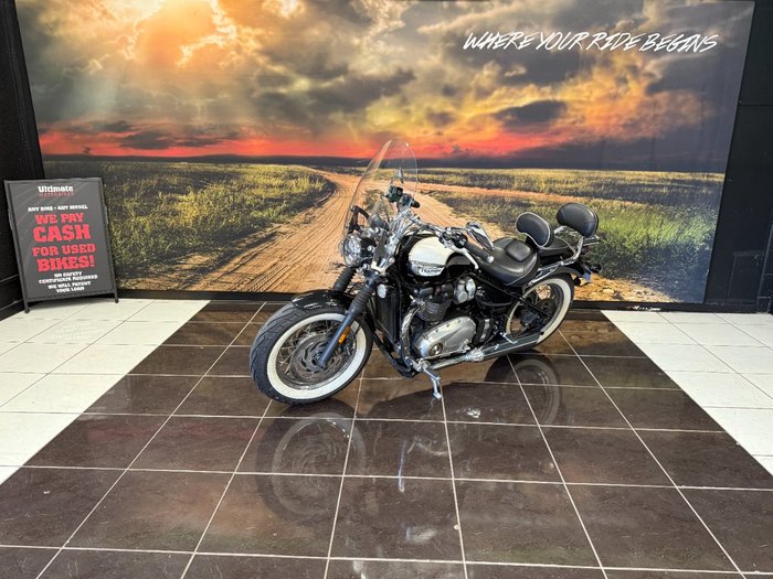 2018 Triumph SPEEDMASTER BLACK