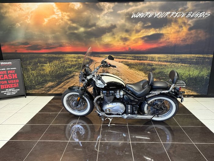 2018 Triumph SPEEDMASTER BLACK
