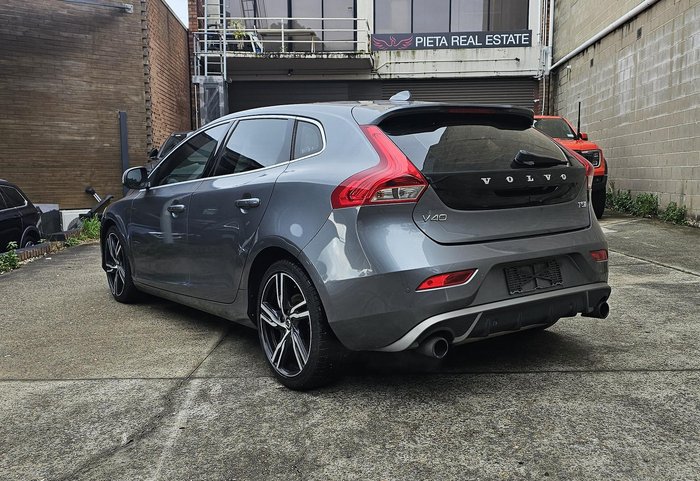 2016 Volvo V40 T5 R-Design MY17 Osmium Grey
