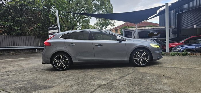 2016 Volvo V40 T5 R-Design MY17 Osmium Grey