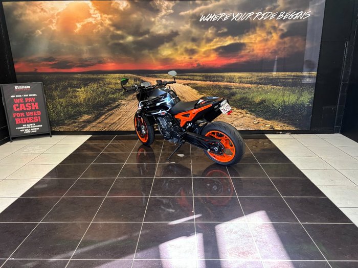 2022 Ktm 890 DUKE R BLACK