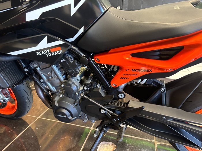 2022 Ktm 890 DUKE R BLACK