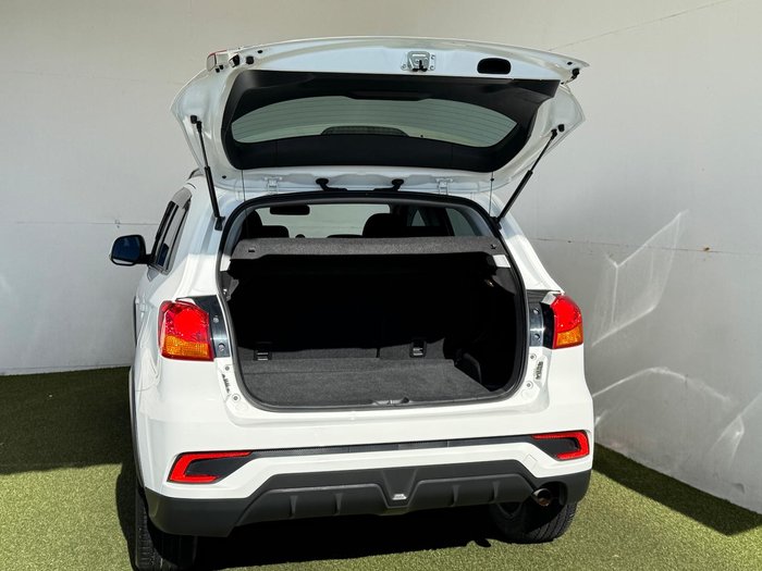 2019 Mitsubishi ASX ES
