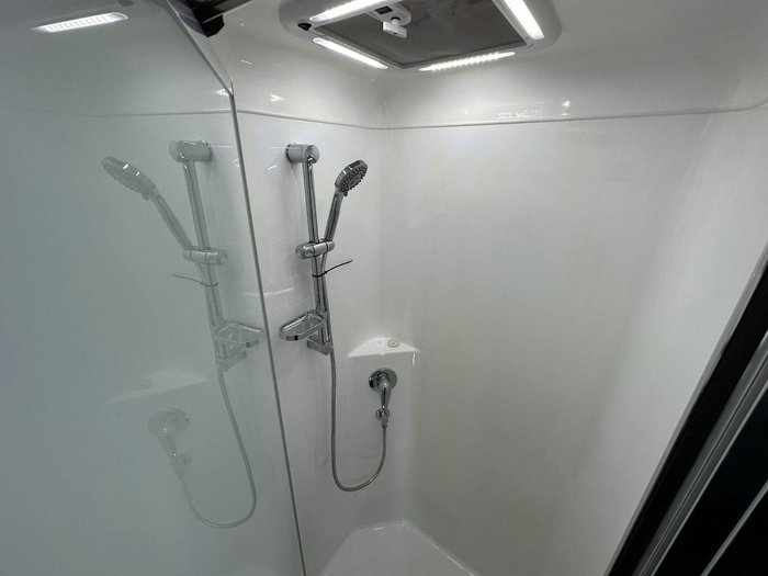 2025 Essential Caravans A Class F1-5 20'6