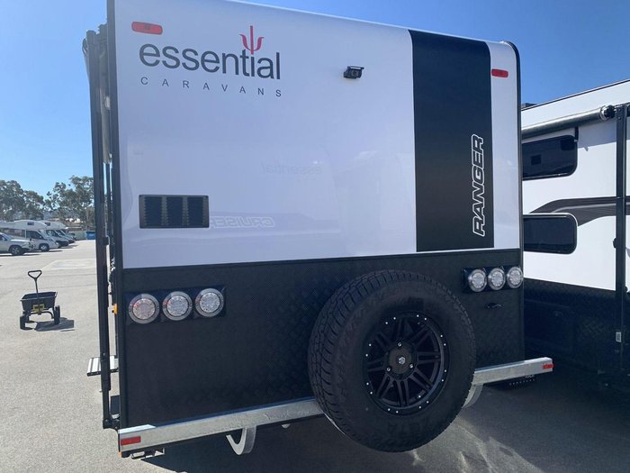 2025 Essential Caravans Ranger V1-0 17'4