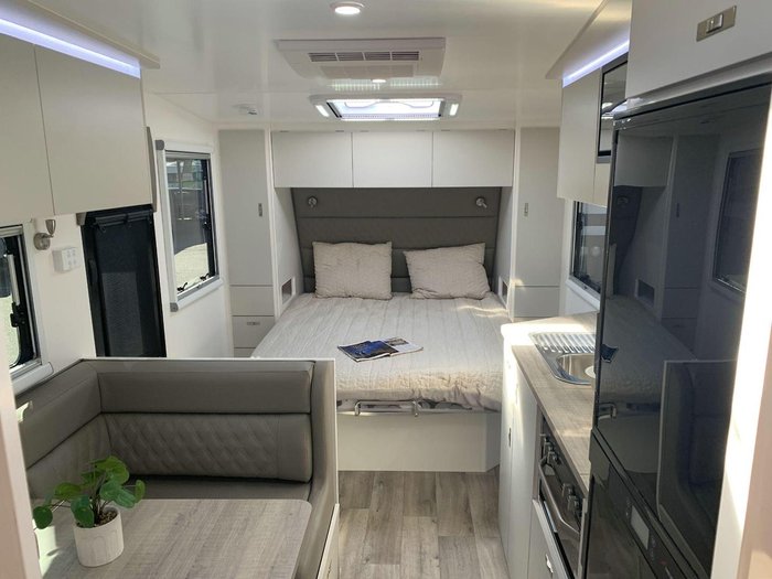 2025 Essential Caravans Ranger V1-0 17'4