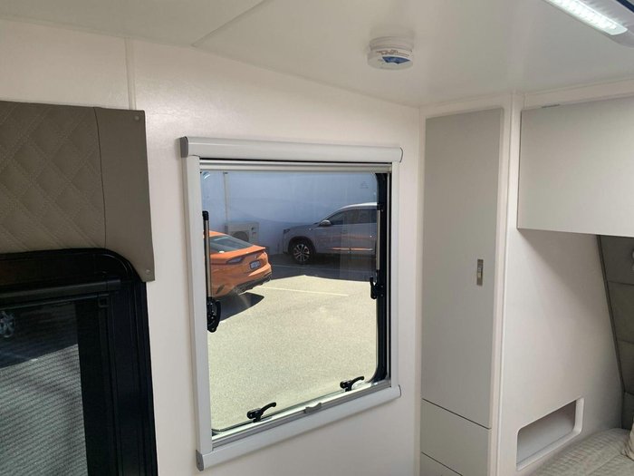 2025 Essential Caravans Ranger V1-0 17'4