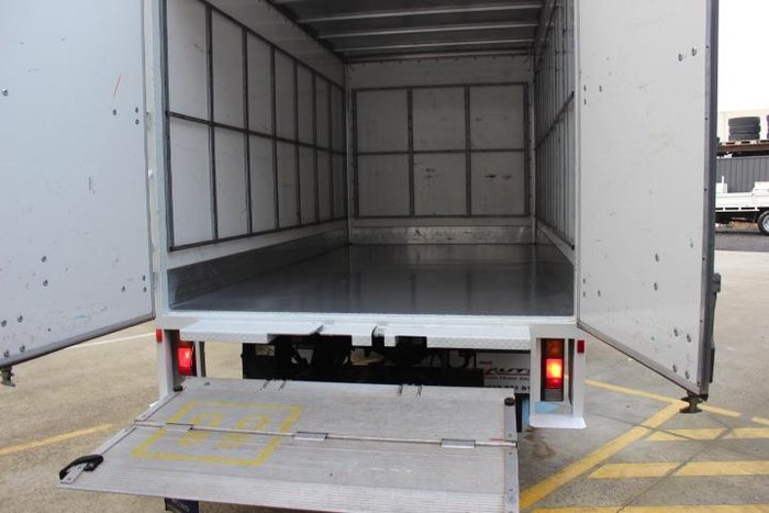 2021 Fuso Canter 515 WHITE